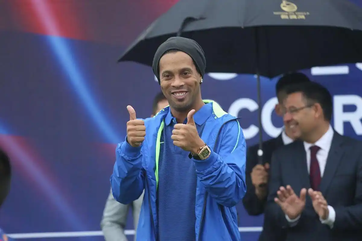 以期在未来 以期在未来