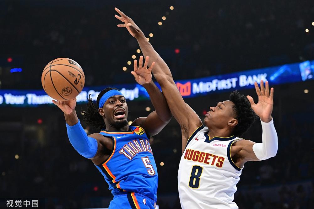 还在防守端 还在防守端