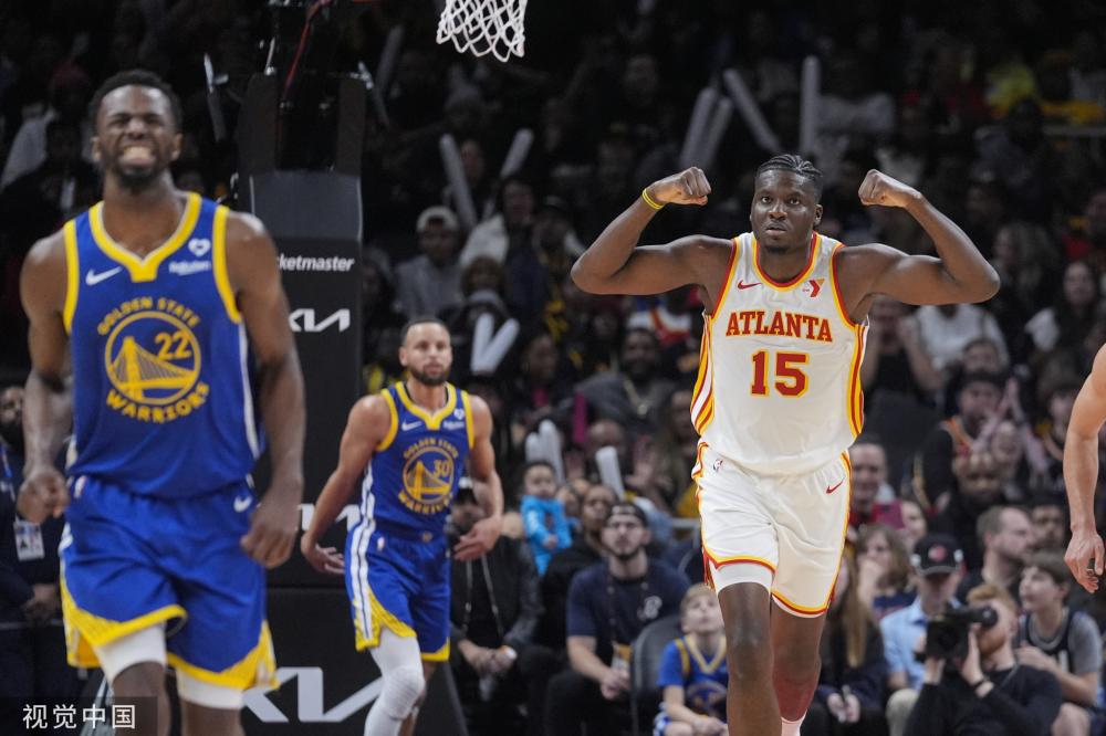 他再次展现 他再次展现