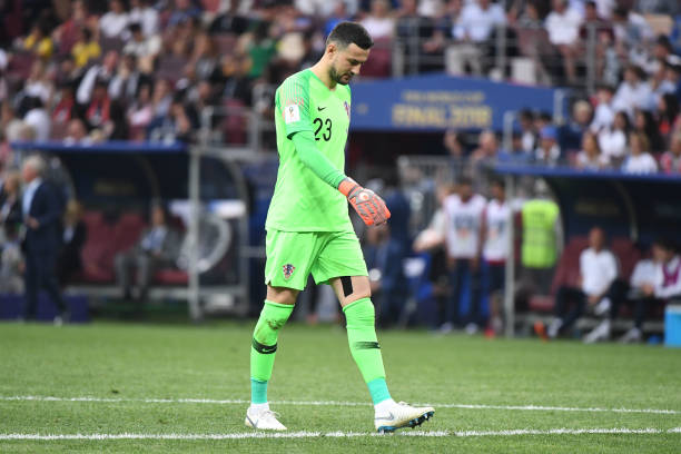 与此同时 与此同时