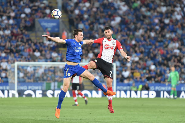 与霍伊倫同 与霍伊倫同