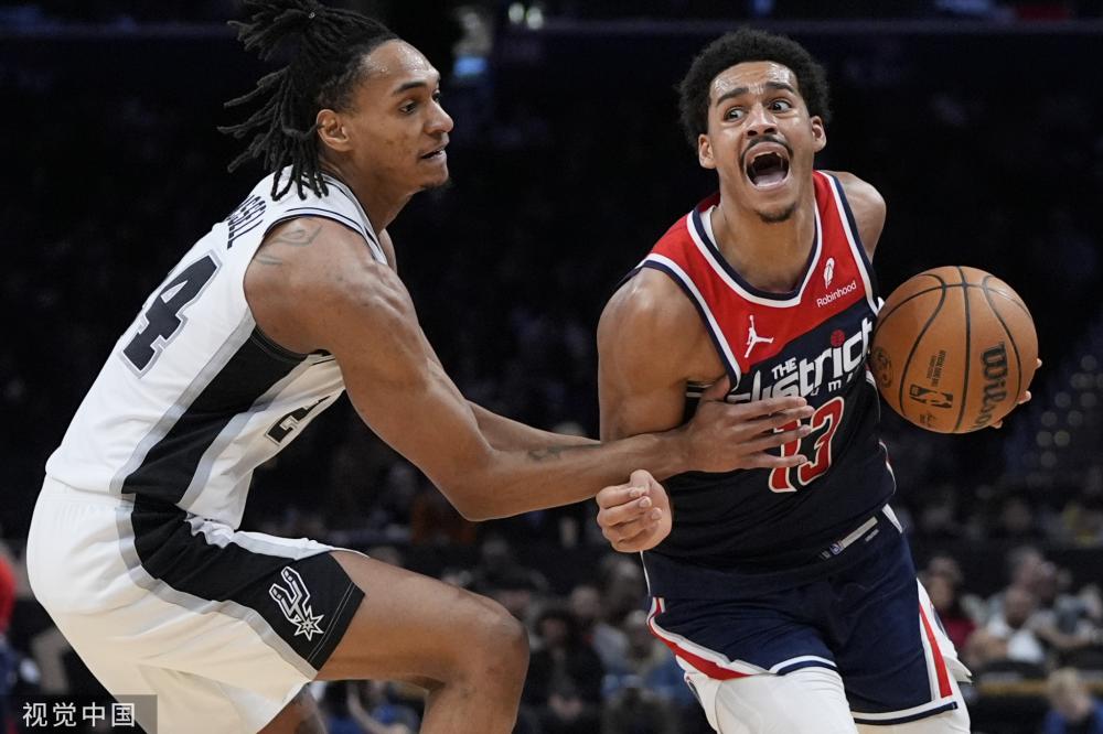 相抢夺的 相抢夺的