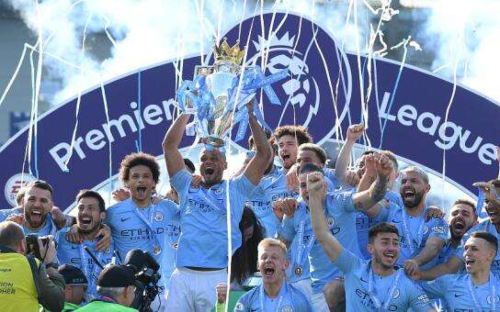 顶尖边后卫 顶尖边后卫